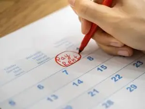 rent due written in red on the calendar